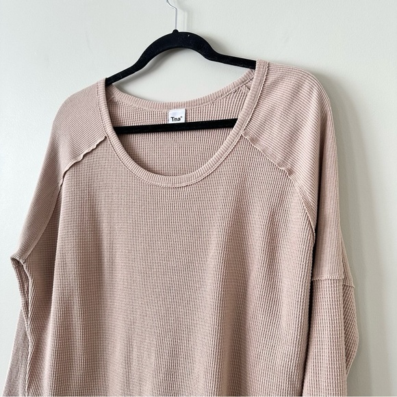 Aritzia-tna Alder Waffle Nude Thermal (Size:Medium) - Picture 7 of 9